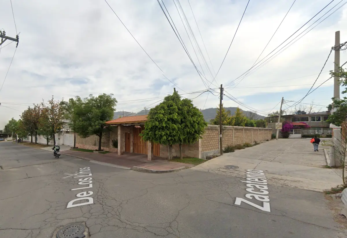 Casa en venta en San Miguel Tlaixpan, Texcoco — foto 1 de 12
