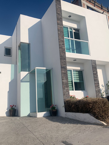 Casa en renta en Zibatá, El Marqués — foto 3 de 8