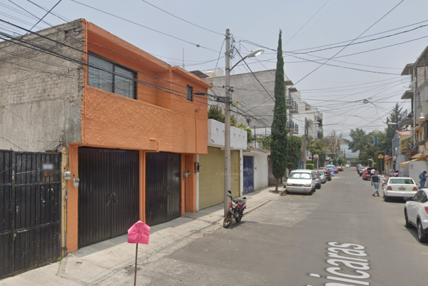 Casa en venta en El Caracol, Coyoacán — foto 2 de 45