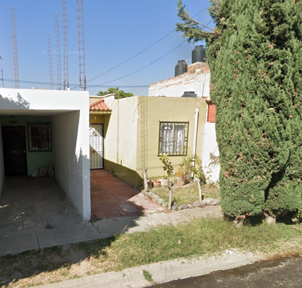 Casa en venta en Hacienda Santa Fe, Tlajomulco de Zúñiga — foto 2 de 48