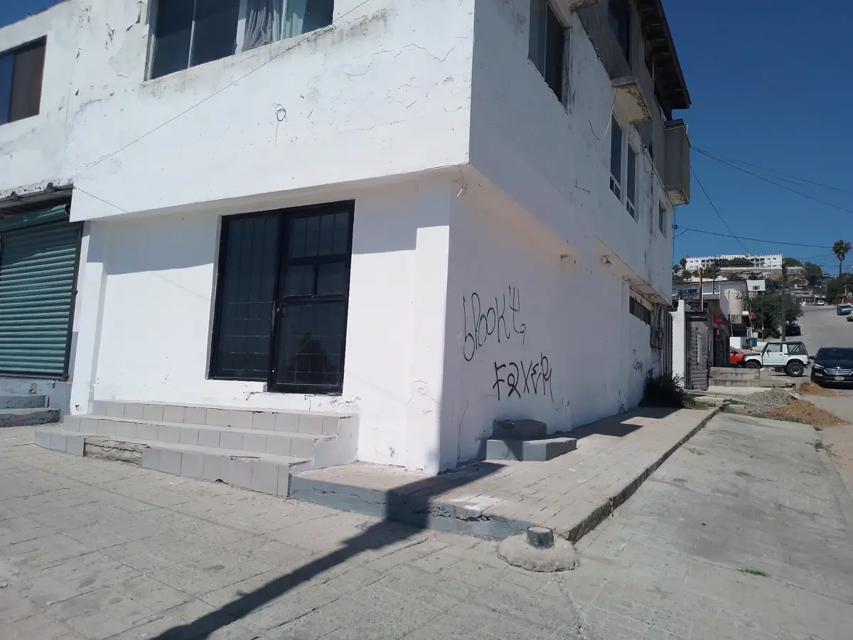 Local en renta en Manuel Marquez de Leon, Ensenada — foto 1 de 18