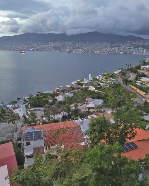Terreno en venta en Fracc las Brisas 2, Acapulco de Juárez — foto 2 de 4