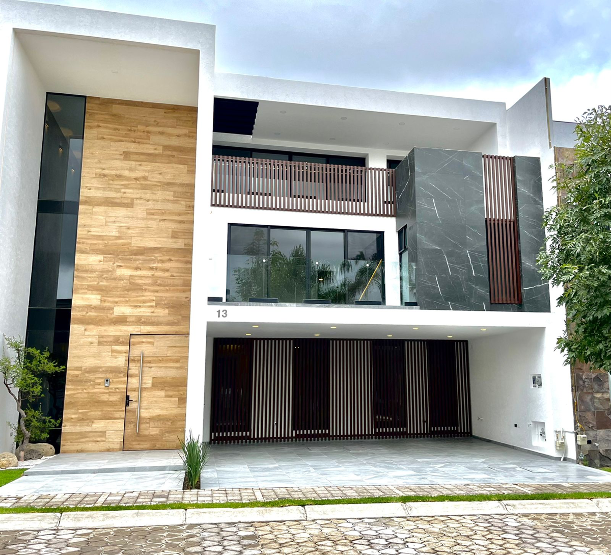 Casa en venta en Lomas de Angelópolis, San Andrés Cholula — foto 1 de 15