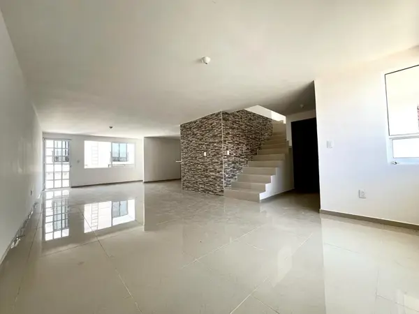 Casa en venta en Residencial las Trojes, Corregidora — foto 2 de 15