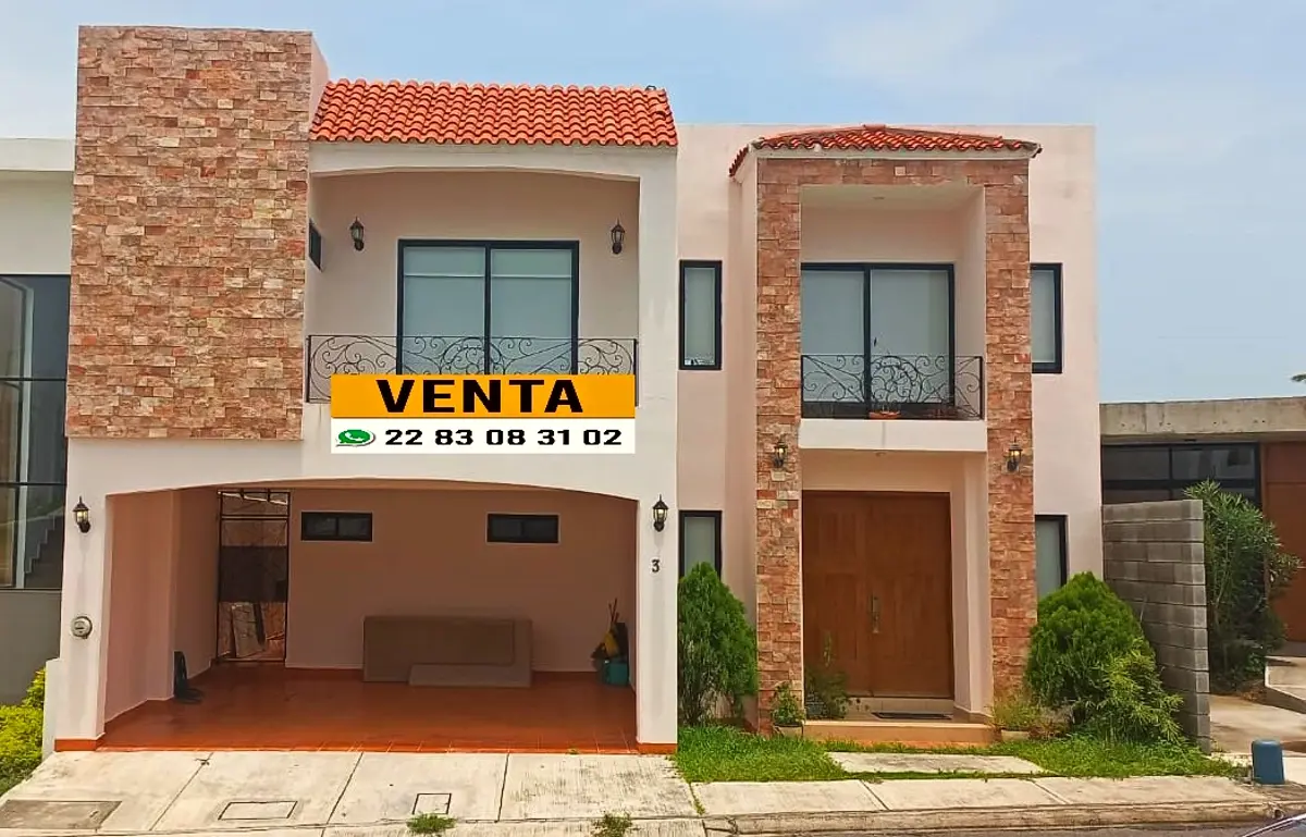 Casa en venta en Lomas de la Rioja, Alvarado — foto 1 de 8