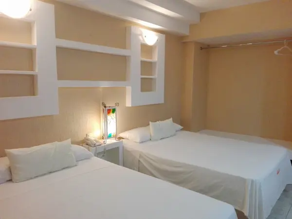 Hotel en venta en Club Deportivo, Acapulco de Juárez — foto 2 de 15