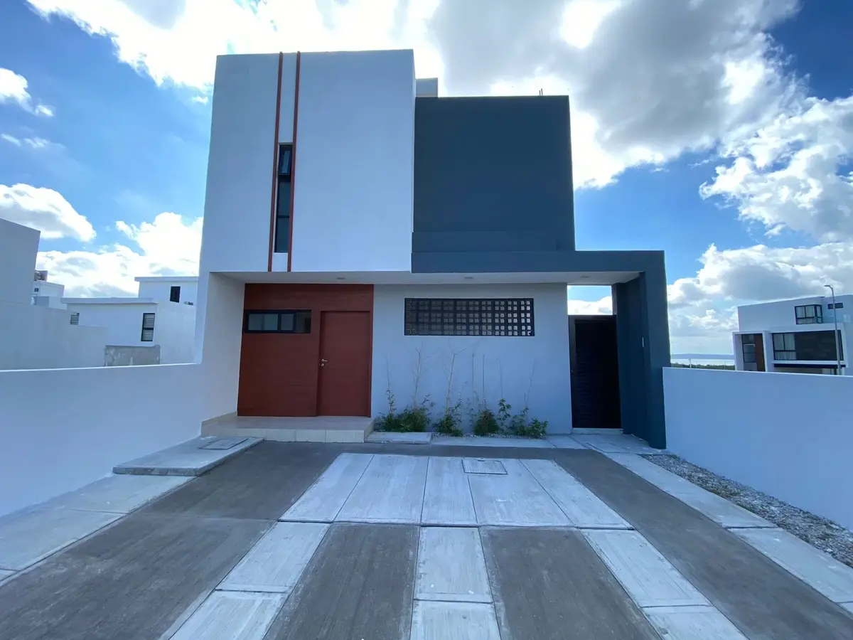 Casa en venta en Lomas de la Rioja, Alvarado — foto 1 de 8