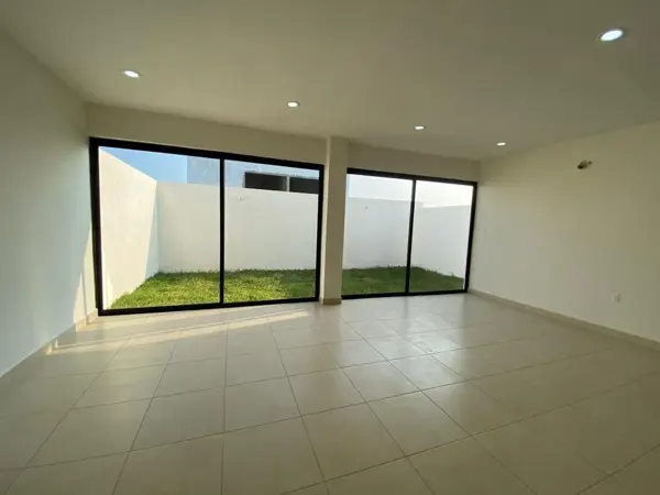 Casa en venta en Lomas de la Rioja, Alvarado — foto 2 de 8