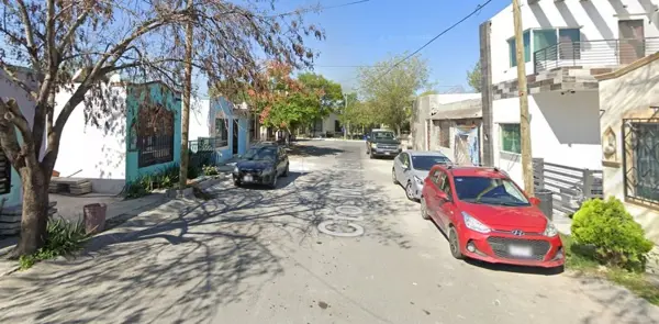 Casa en venta en Misión San Juan, García — foto 3 de 8