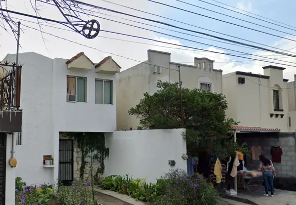 Casa en venta en Quinto Centenario, General Escobedo — foto 2 de 8