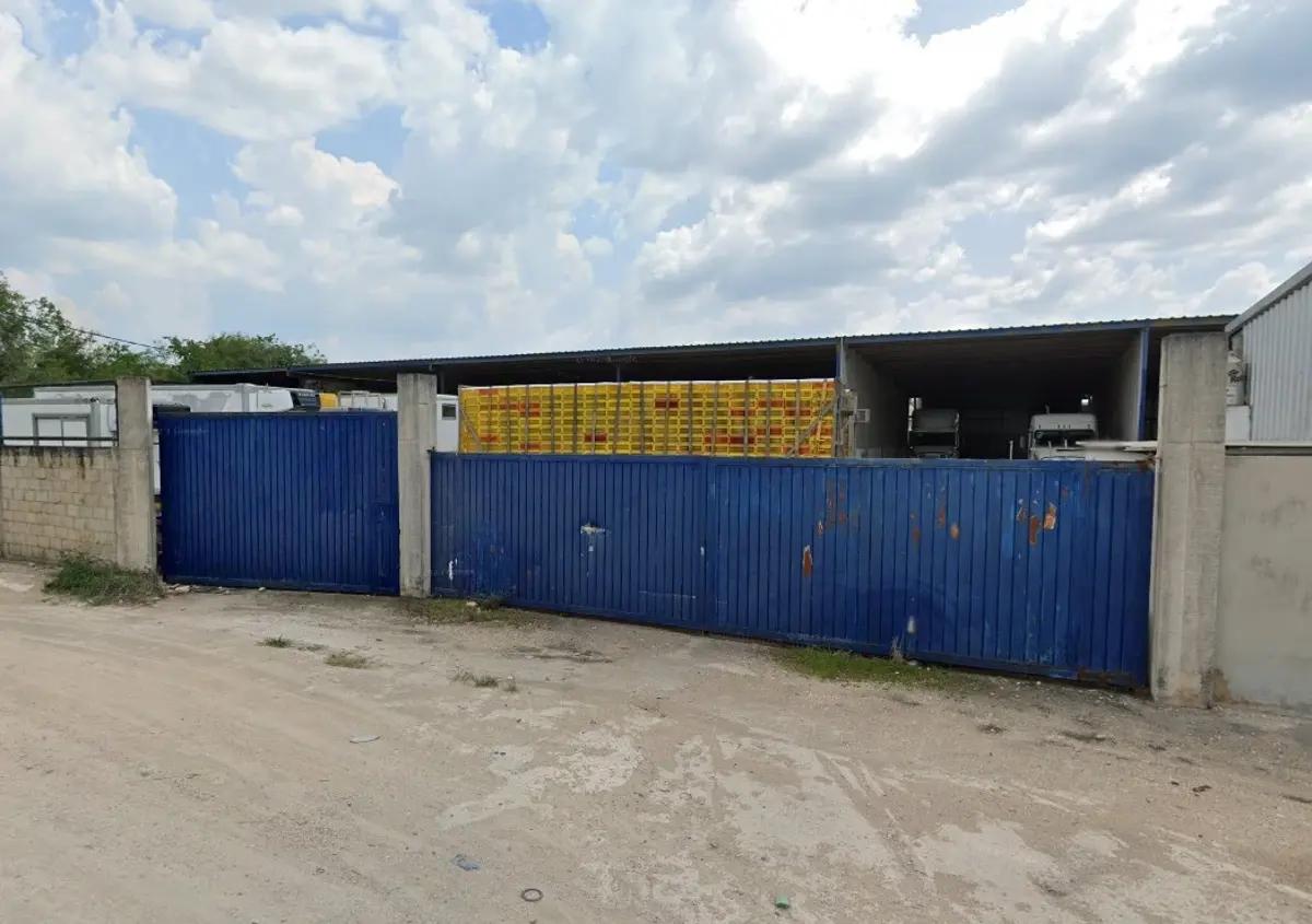 Nave en venta en Uman, Umán — foto 1 de 3