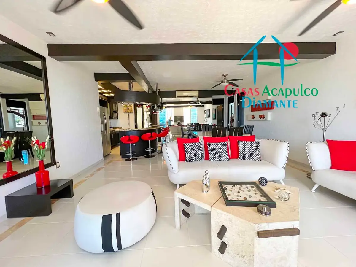 Departamento en venta en Costa Azul, Acapulco de Juárez — foto 1 de 98