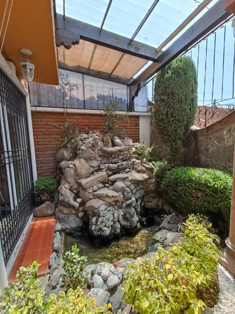 Casa en venta en San Salvador Tizatlalli, Metepec — foto 1 de 20