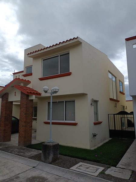Casa en venta en Villas Casa Blanca, Metepec — foto 2 de 18