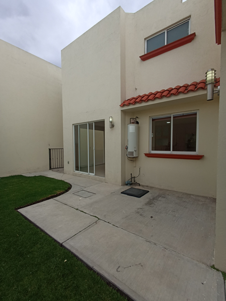 Casa en venta en Villas Casa Blanca, Metepec — foto 3 de 18