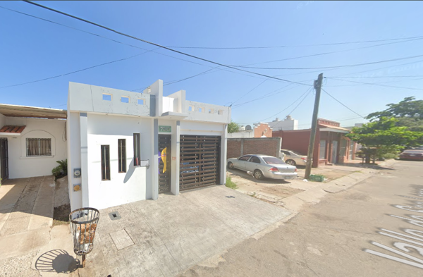 Casa en venta en Valles del Sol, Culiacán — foto 2 de 10