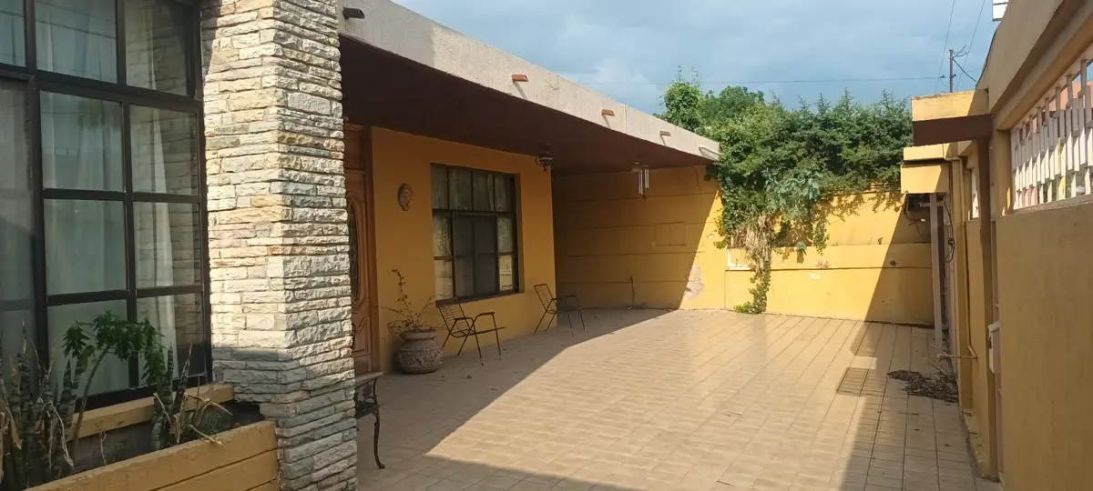 Casa en venta en Republica Oriente, Saltillo — foto 1 de 29