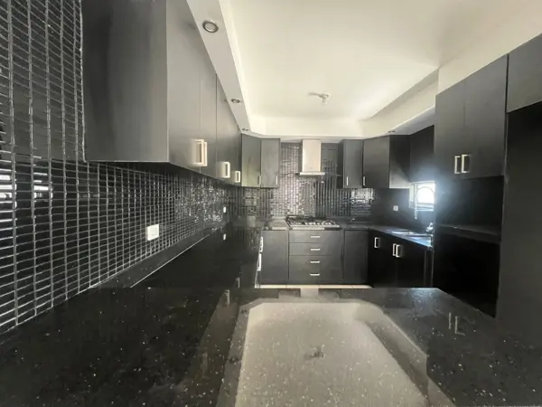 Casa en venta en Los Almendros, Culiacán — foto 2 de 28
