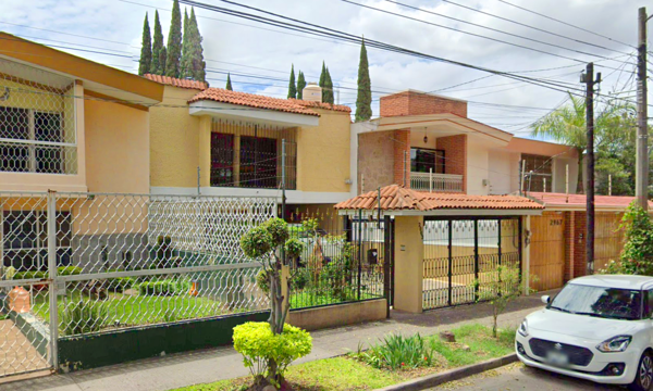 Casa en venta en Bosques de La Victoria, Guadalajara — foto 3 de 9