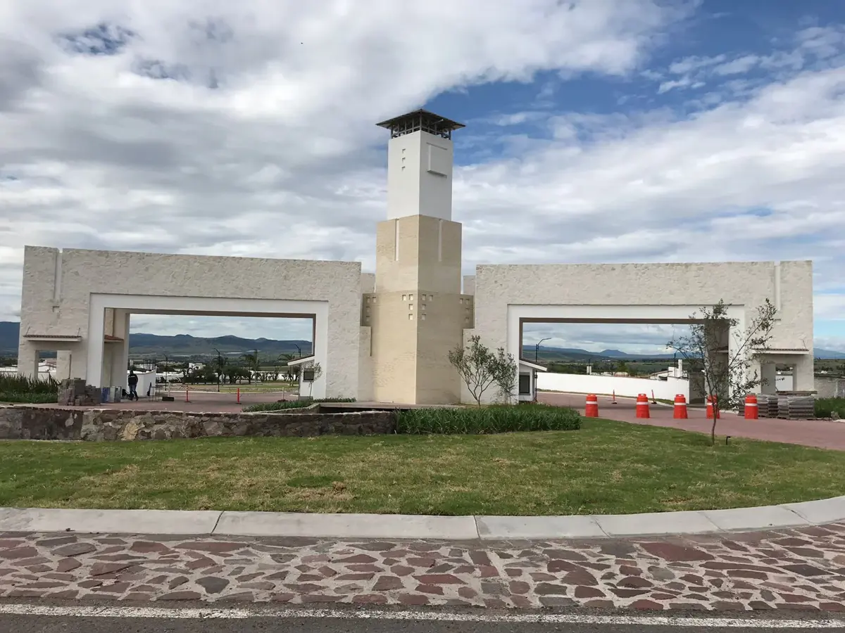 Terreno en venta en Ciudad Maderas Sur, Apaseo El Grande — foto 1 de 12