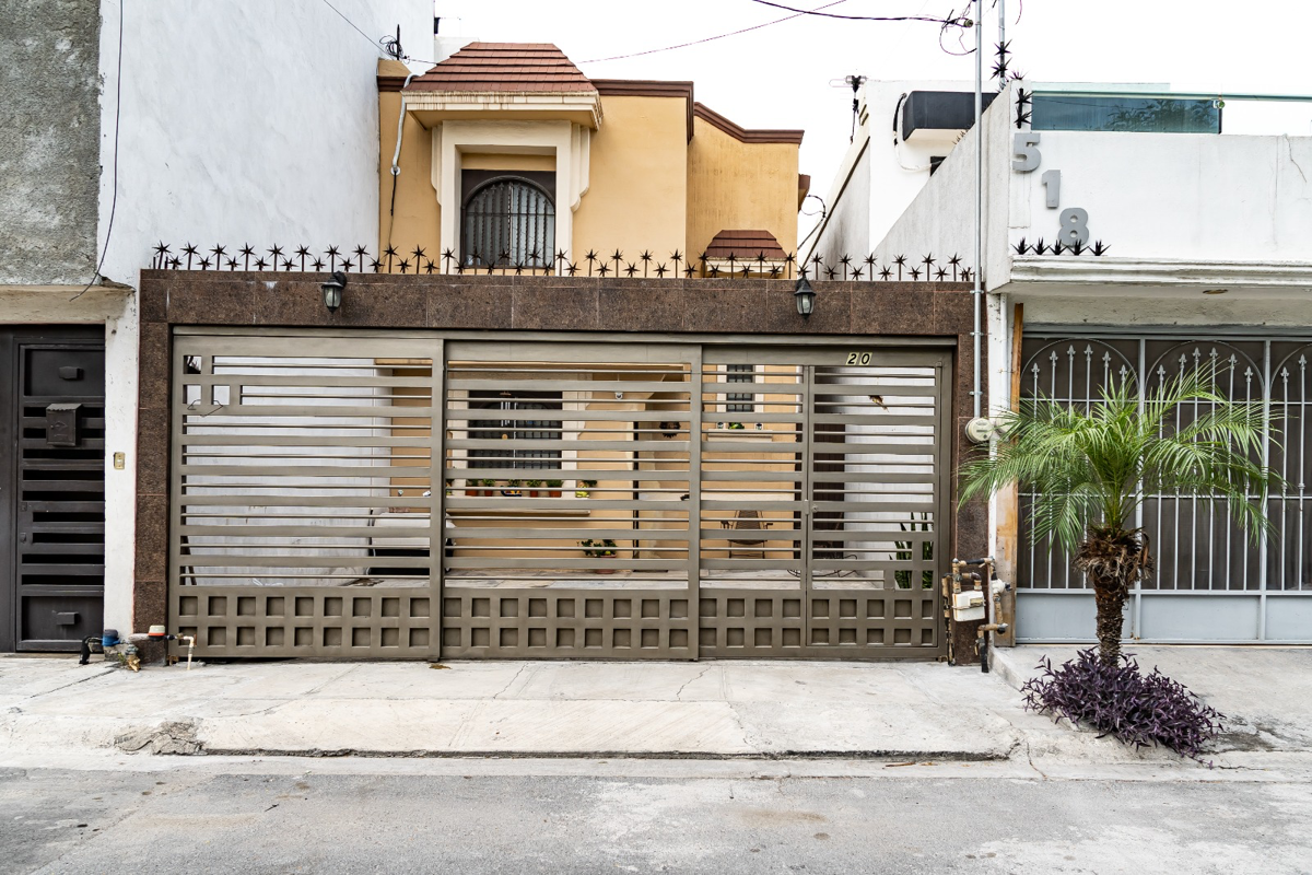 Casa en venta en Hacienda los Pinos Primer Sector, Apodaca — foto 1 de 8