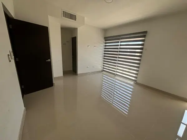 Casa en venta en Jardines de Santa Clara, Juárez — foto 3 de 28