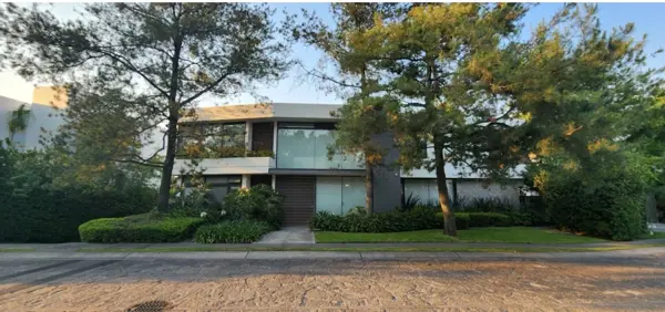 Casa en venta en Las Lomas Club Golf, Zapopan — foto 3 de 22