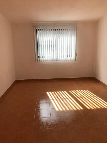 Casa en venta en Niños Heroes, Toluca — foto 3 de 5