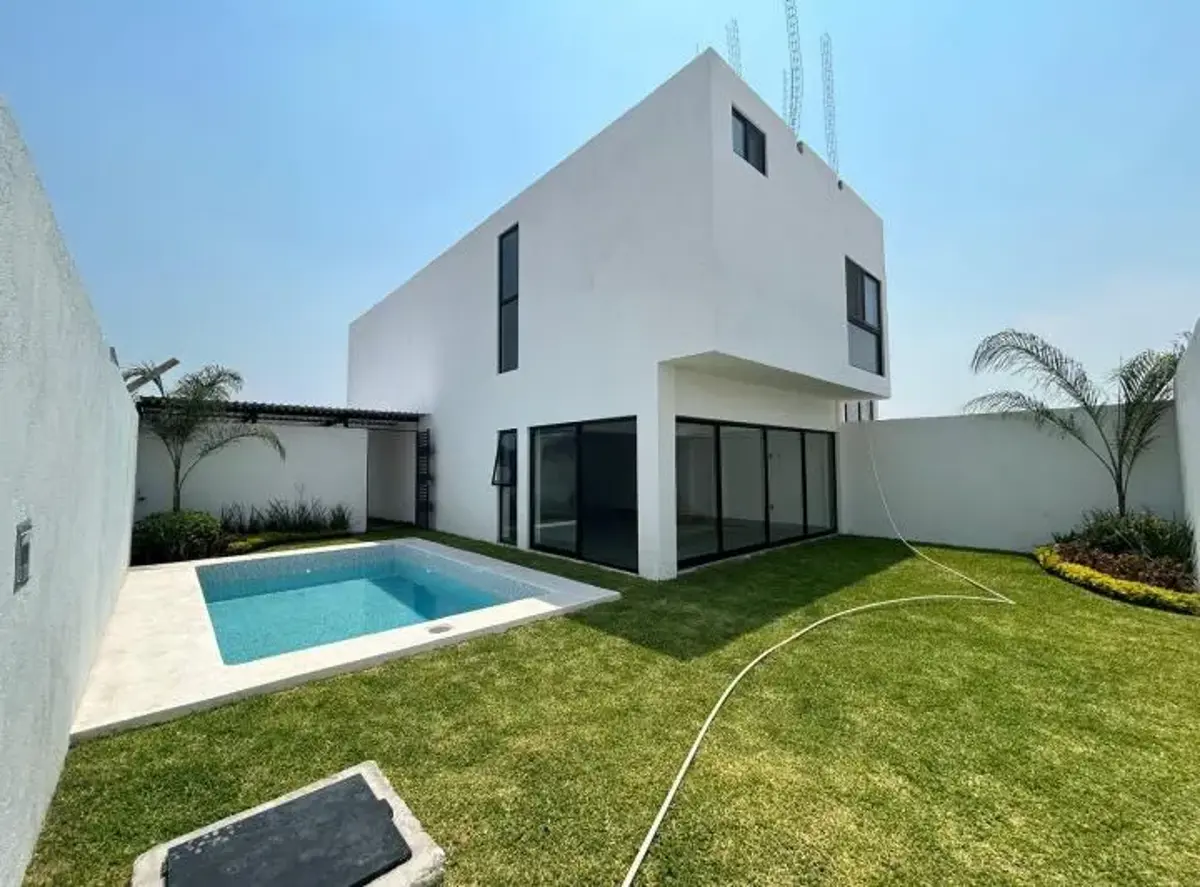 Casa en venta en Real Santa Fe, Xochitepec — foto 1 de 24