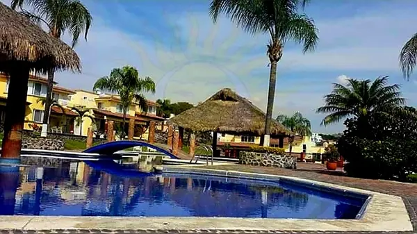 Casa en Burgos Bugambilias, Temixco, Morelos