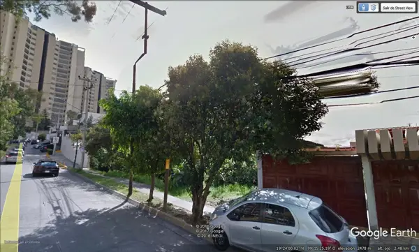Terreno en venta en Lomas de Tecamachalco Sección Bosques I y II, Huixquilucan — foto 2 de 3