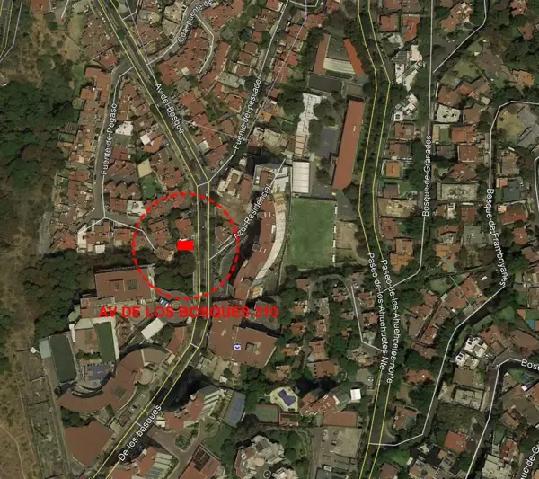 Terreno en venta en Lomas de Tecamachalco Sección Bosques I y II, Huixquilucan — foto 3 de 3