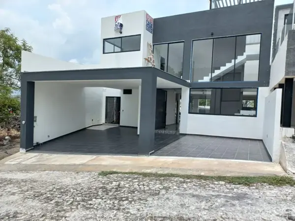 Casa en Burgos Sección Ontario, Temixco, Morelos