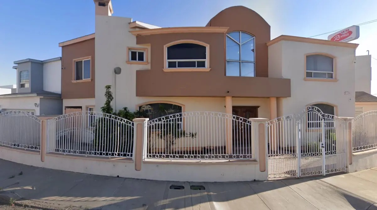 Casa en venta en Loma Dorada, Ensenada — foto 1 de 13