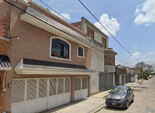 Casa en venta en Villas Bugambilias, León — foto 2 de 13