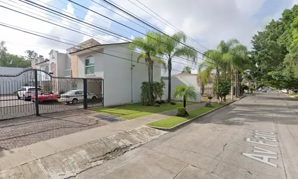 Casa en venta en Bosques de La Victoria, Guadalajara — foto 2 de 12