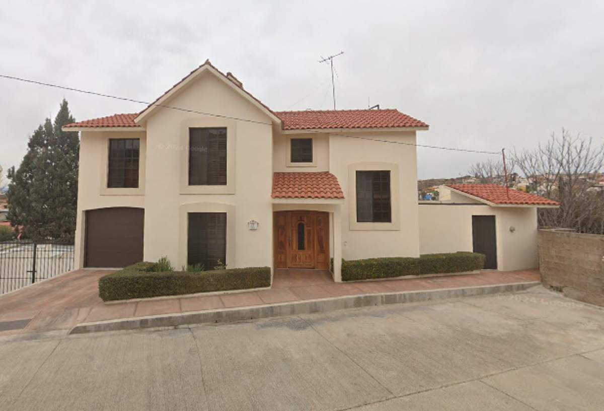 Casa en venta en Del Parque, Hidalgo del Parral — foto 1 de 17