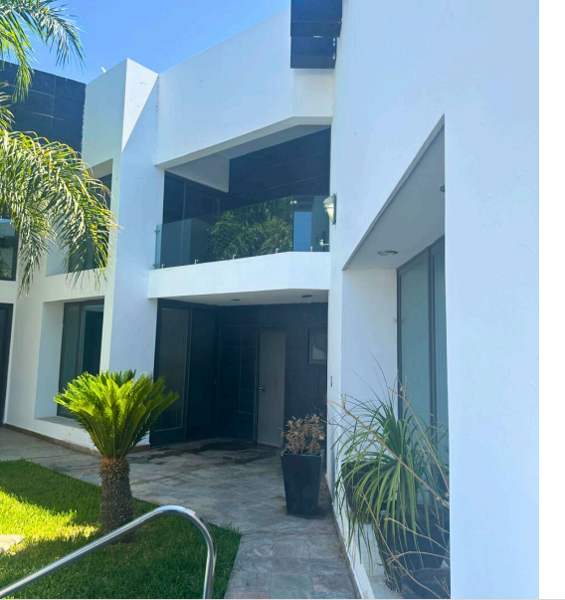 Casa en venta en Residencial Campestre la Rosita, Torreón — foto 2 de 8