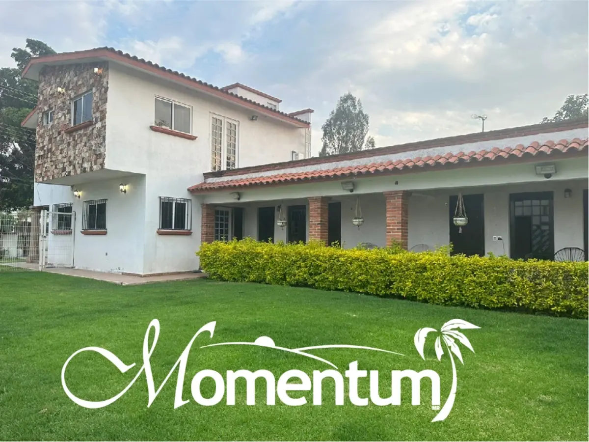 Casa en venta en Lomas de Cocoyoc, Atlatlahucan — foto 1 de 15