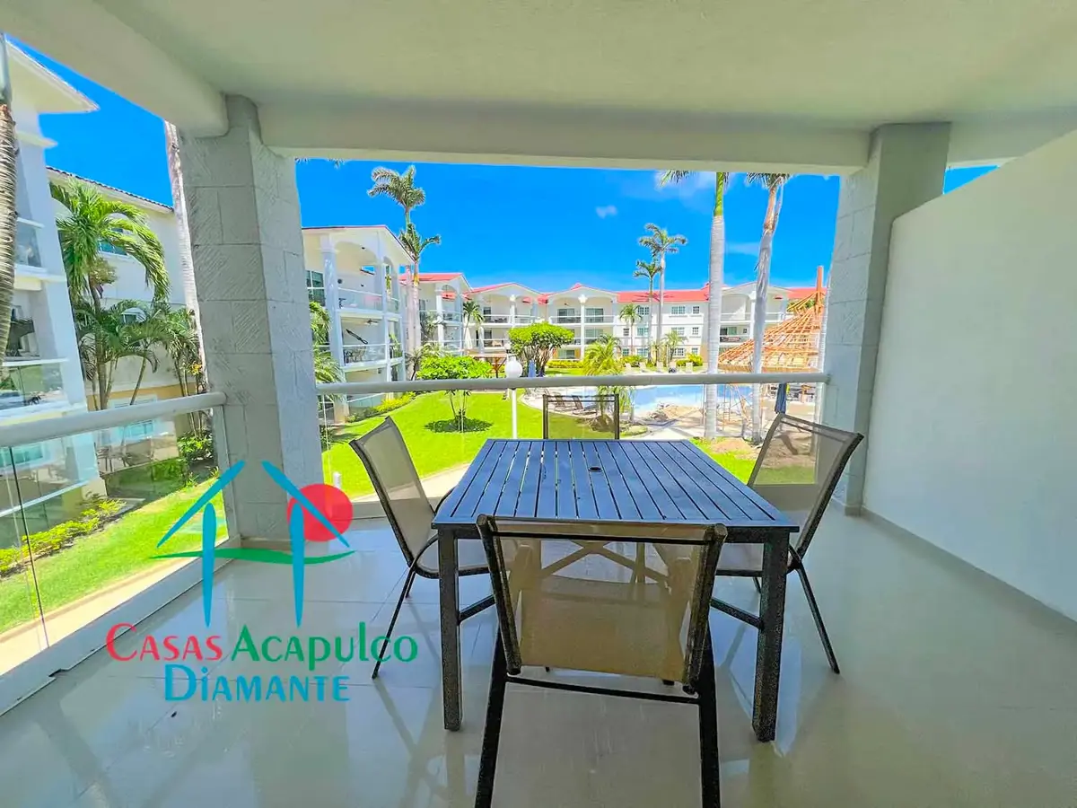 Depa en venta con 3 recámaras y Terraza con vista a la alberca Depa en venta con 3 recámaras y Terraza con vista a la alberca