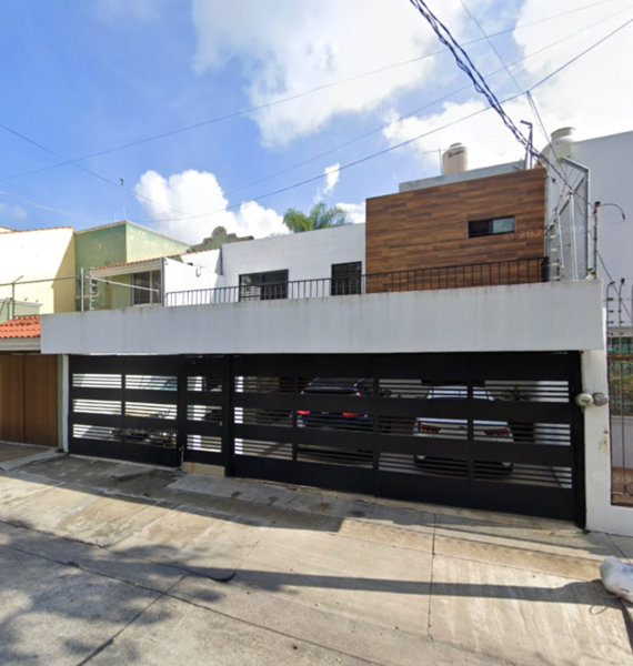 Casa en venta en Bosques de La Victoria, Guadalajara — foto 2 de 5