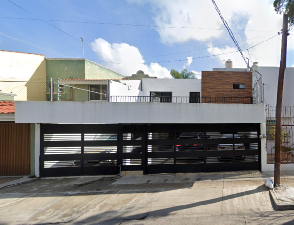 Casa en venta en Bosques de La Victoria, Guadalajara — foto 3 de 5