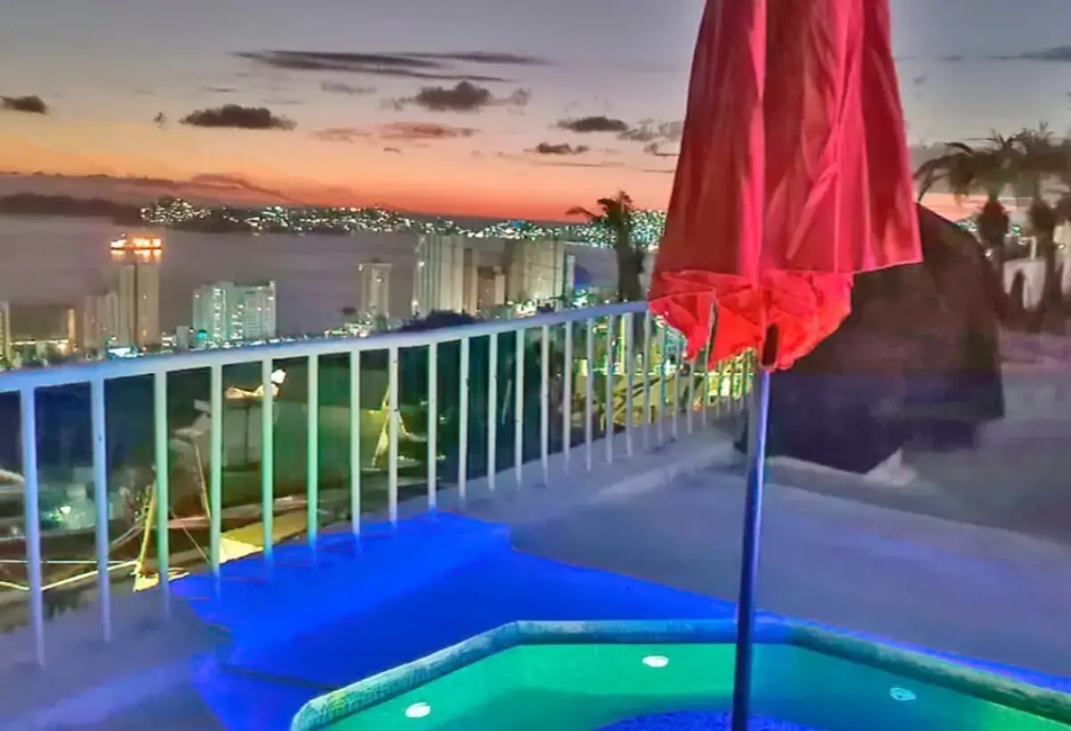 Casa en venta en Costa Azul, Acapulco de Juárez — foto 1 de 34