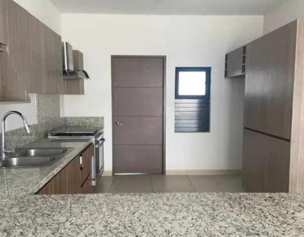 Casa en venta en Real Providencia, León — foto 2 de 6