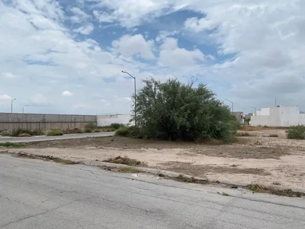 Terreno en venta en La Rúa Residencial, Torreón — foto 3 de 6