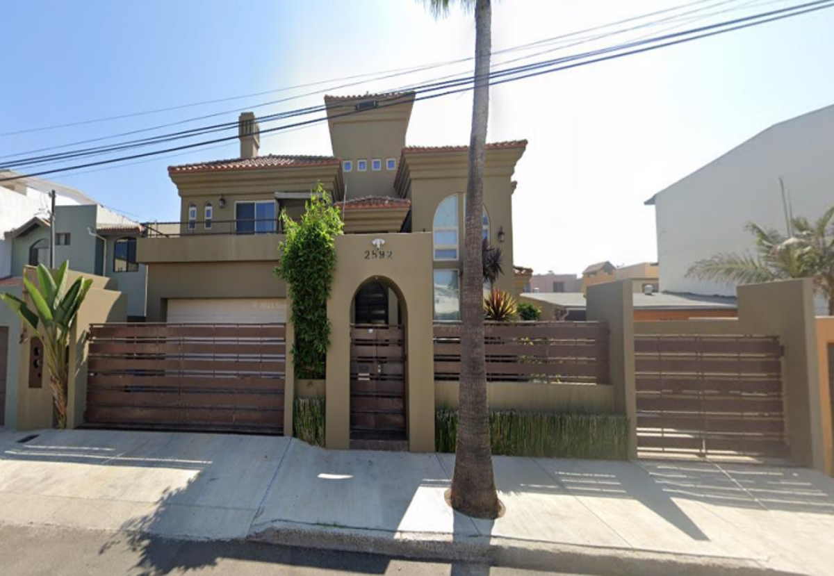 Casa en venta en Playas de Tijuana Sección Costa de Oro, Tijuana — foto 1 de 9