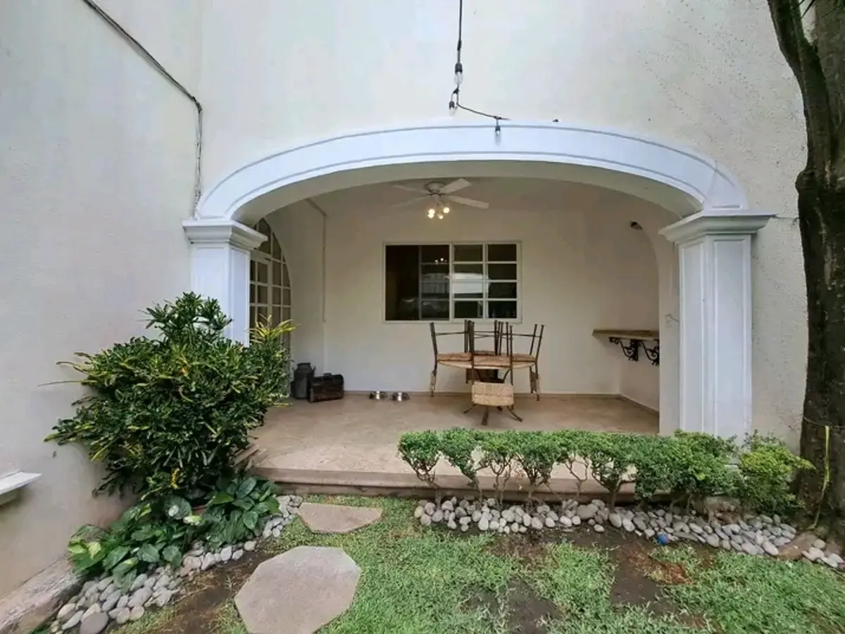 Casa en venta en Vista Hermosa, Cuernavaca — foto 1 de 20