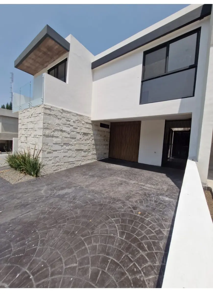 Casa en venta en Buenavista, Cuernavaca — foto 1 de 11