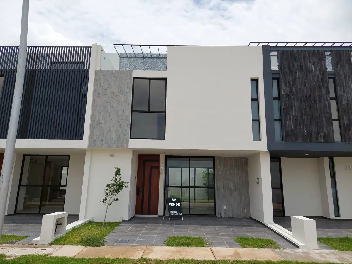 Casa en venta en Valle Imperial, Zapopan — foto 1 de 26
