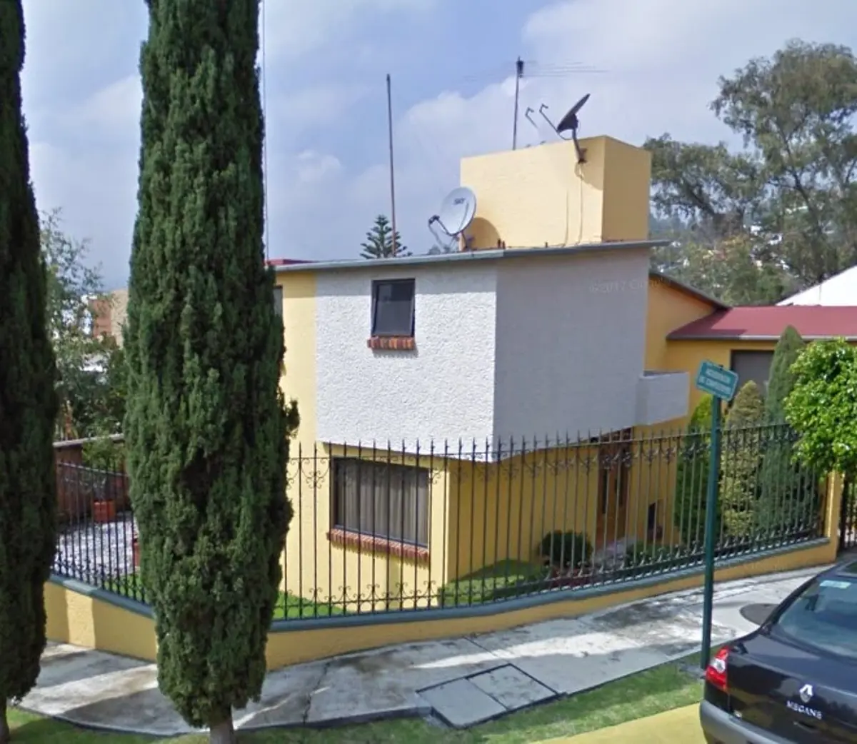 Casa en venta en Paseos del Bosque, Naucalpan de Juárez — foto 1 de 13